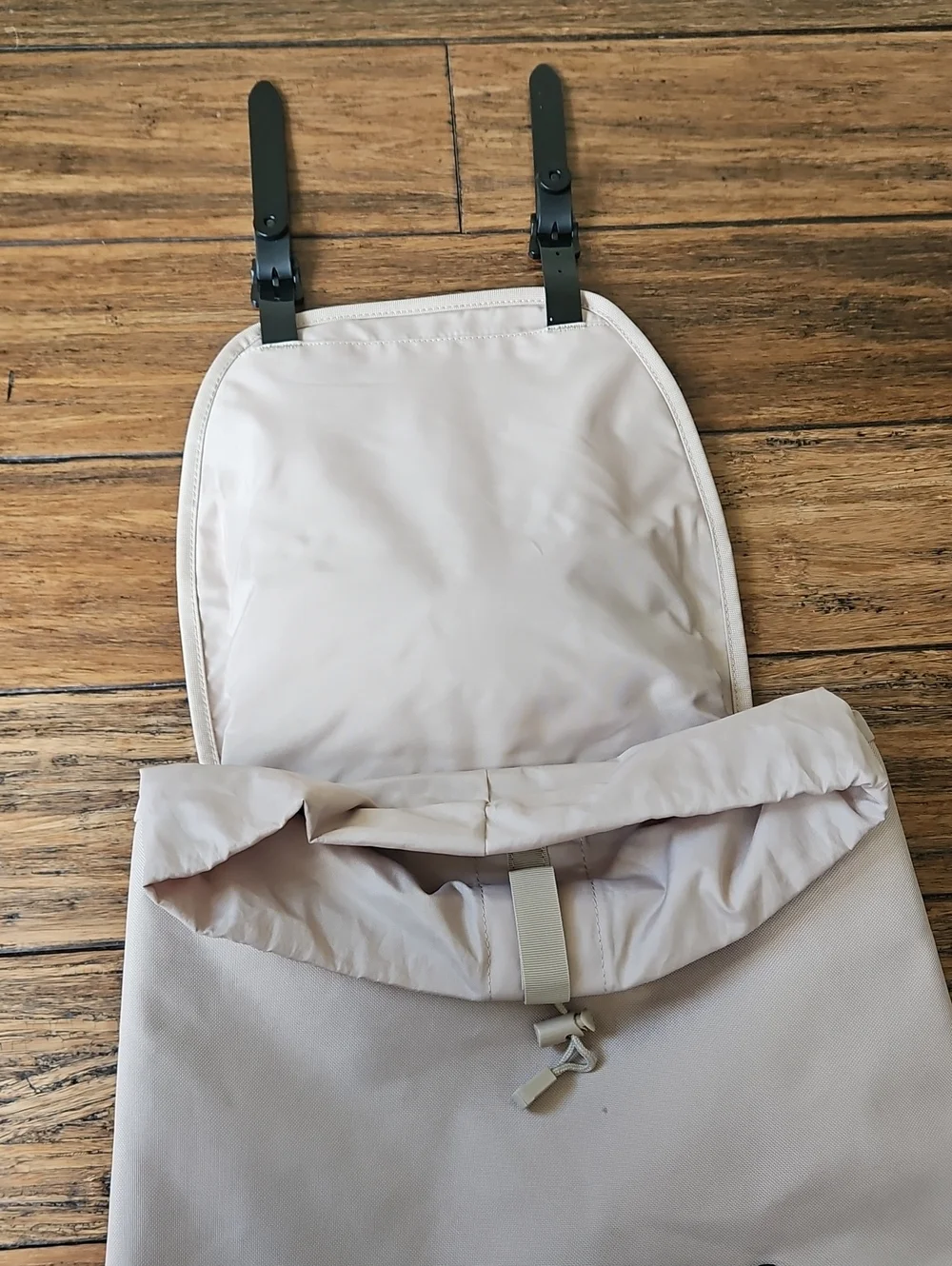Herschel Supply Company Two-Tone Beige and Black Men's Backpack